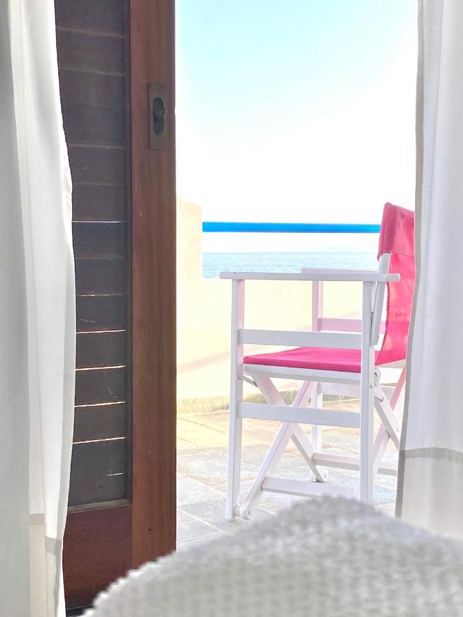 Beach House Set In A Beautiful Bay 카리스토스 외부 사진